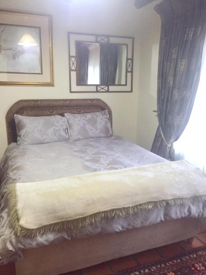 Dee'S Place Hotel Agulhas Ngoại thất bức ảnh
